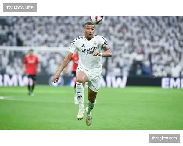 皇马补赛三球完胜毕尔巴鄂 积分迫近榜首巴萨